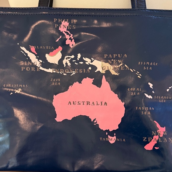 KATE SPADE “Going Places” Francis Map Leather Tote - Picture 3 of 11